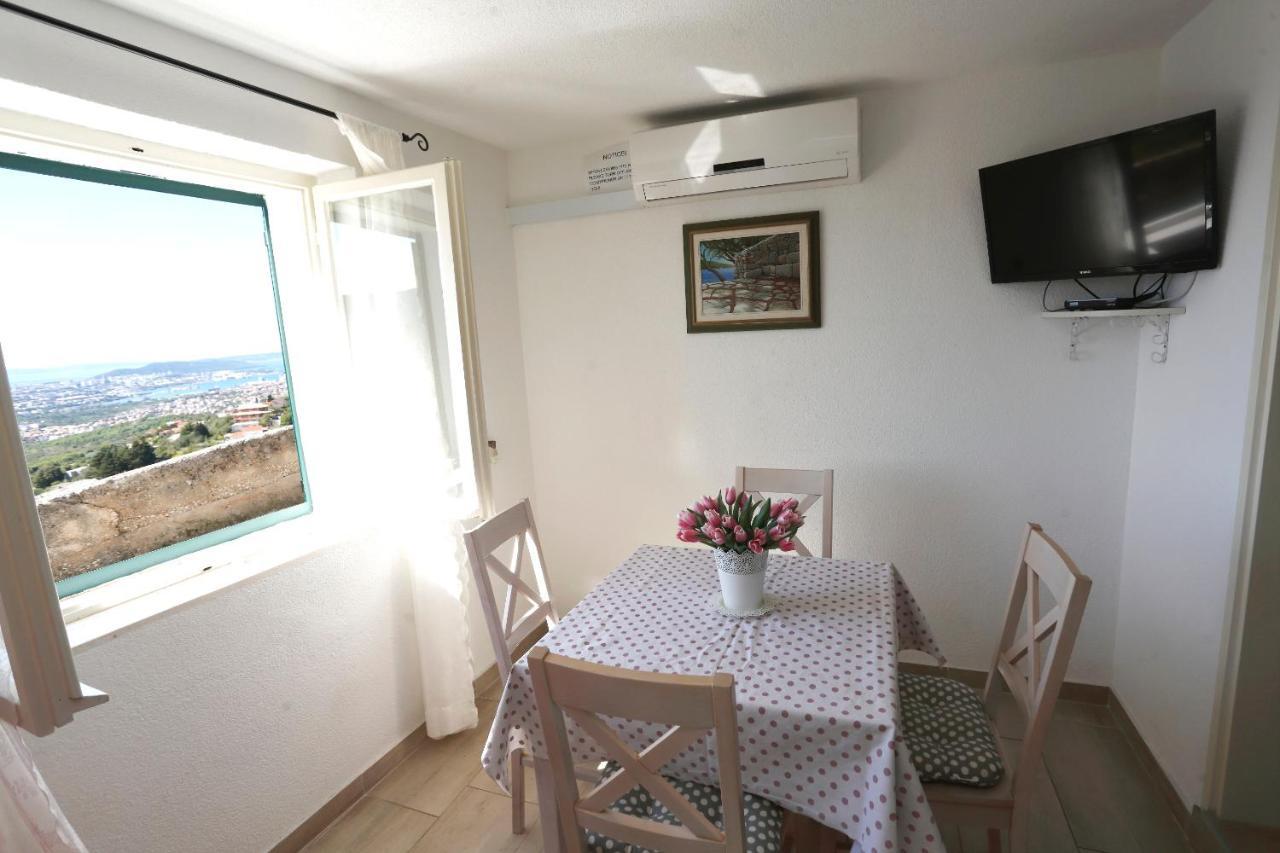 Holiday Home Miklica Klis Luaran gambar