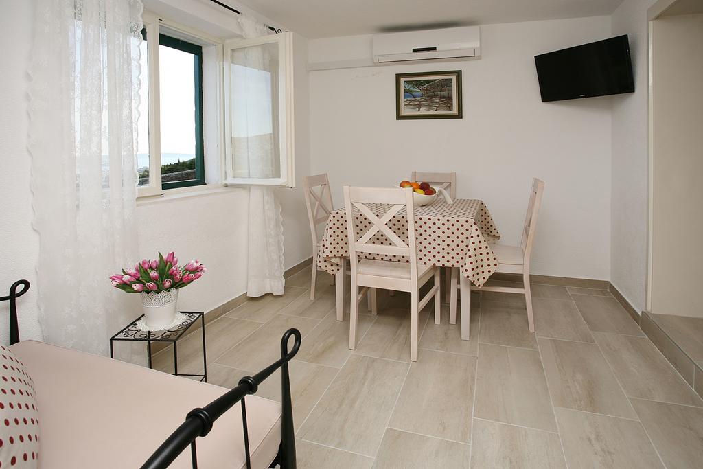 Holiday Home Miklica Klis Luaran gambar