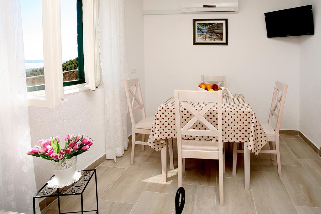 Holiday Home Miklica Klis Luaran gambar