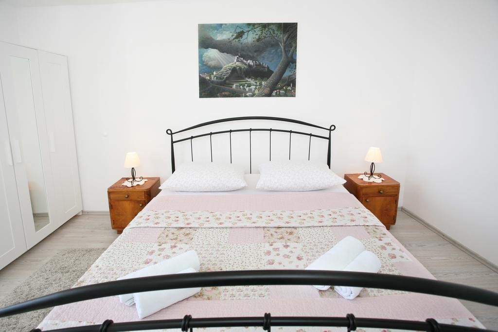 Holiday Home Miklica Klis Luaran gambar