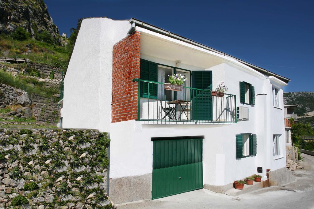Holiday Home Miklica Klis Luaran gambar